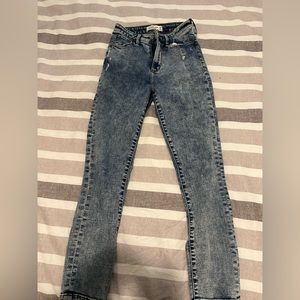 Abercrombie & Fitch Curve Love Super Skinny Ankle High Rise Jeans